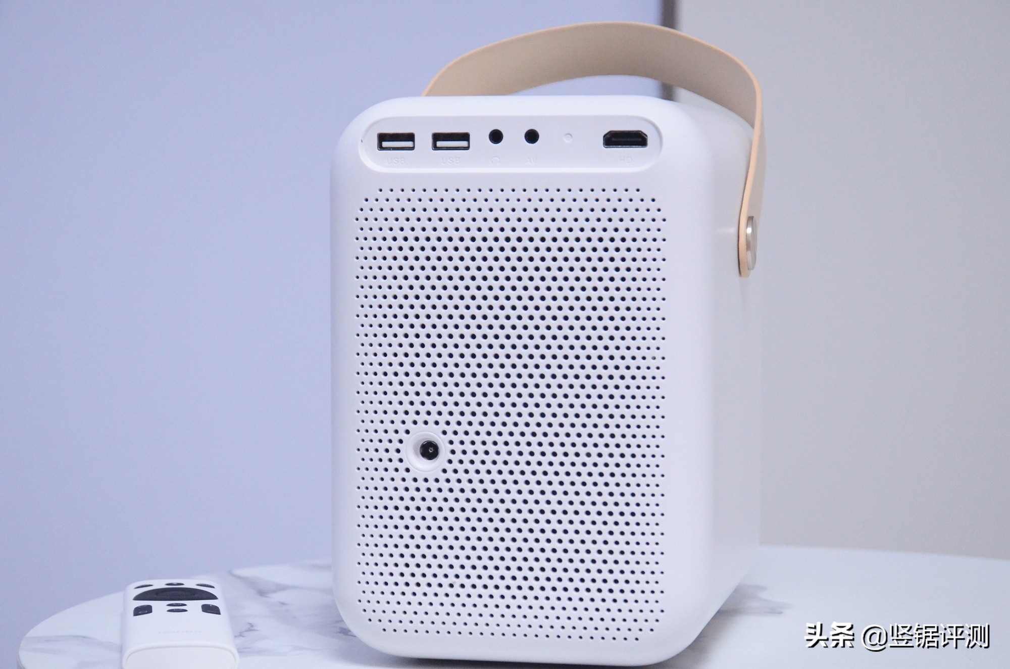 千元极米投影仪,千元价位智能投影仪