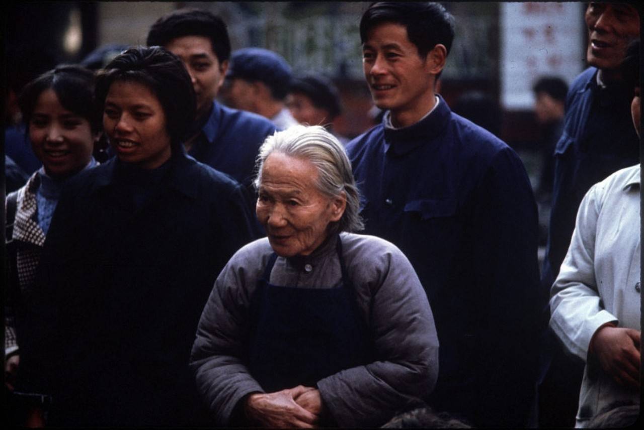 80年代欧美中性风穿搭,复古风穿搭80年代衣服