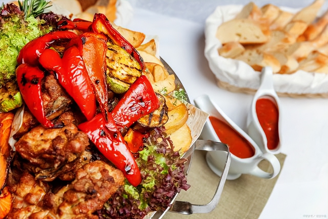 短视频美食文案素材,美食上热门吸引人的文案语录素材