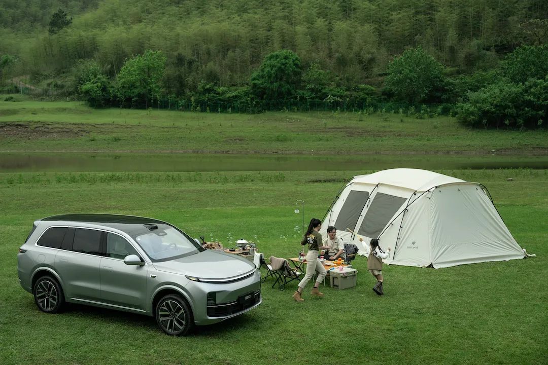 为什么说摄影师都该拥有一台富士,每个摄影师都希望有部徕卡