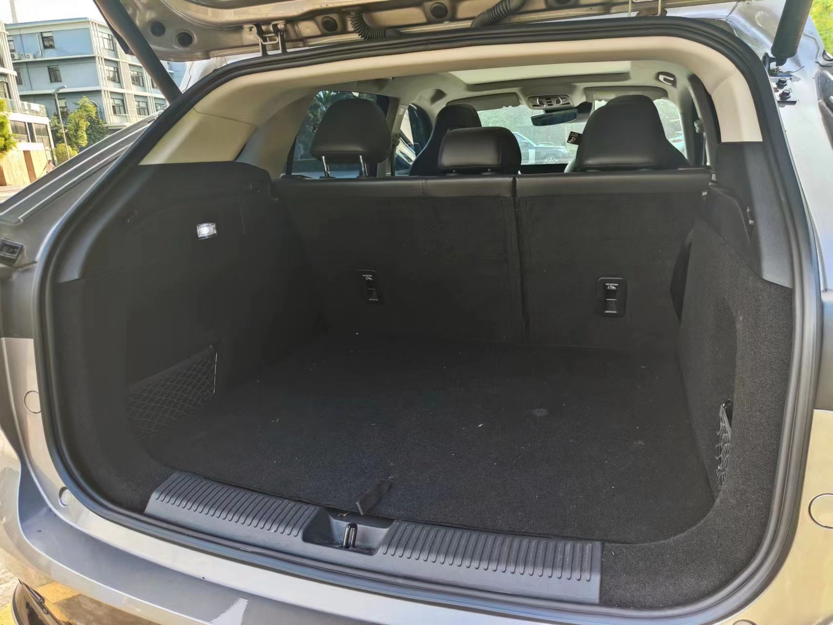 荣威erx5纯电高速120迈试驾视频,开着比燃油版舒服测试荣威erx5