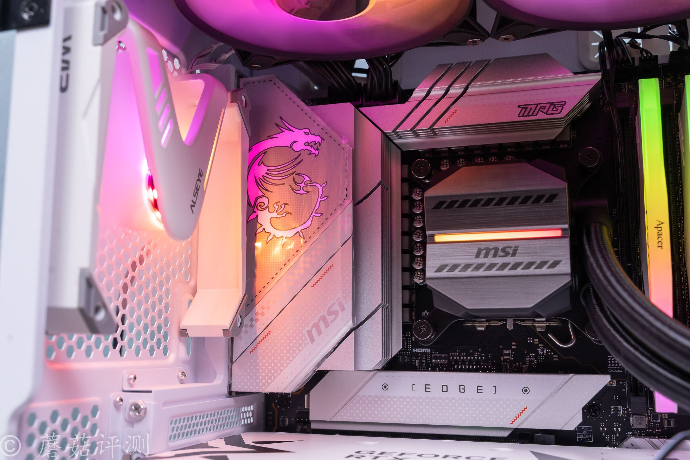 宇瞻ddr4240016g普条怎么样,宇瞻暗黑8gddr43600白色