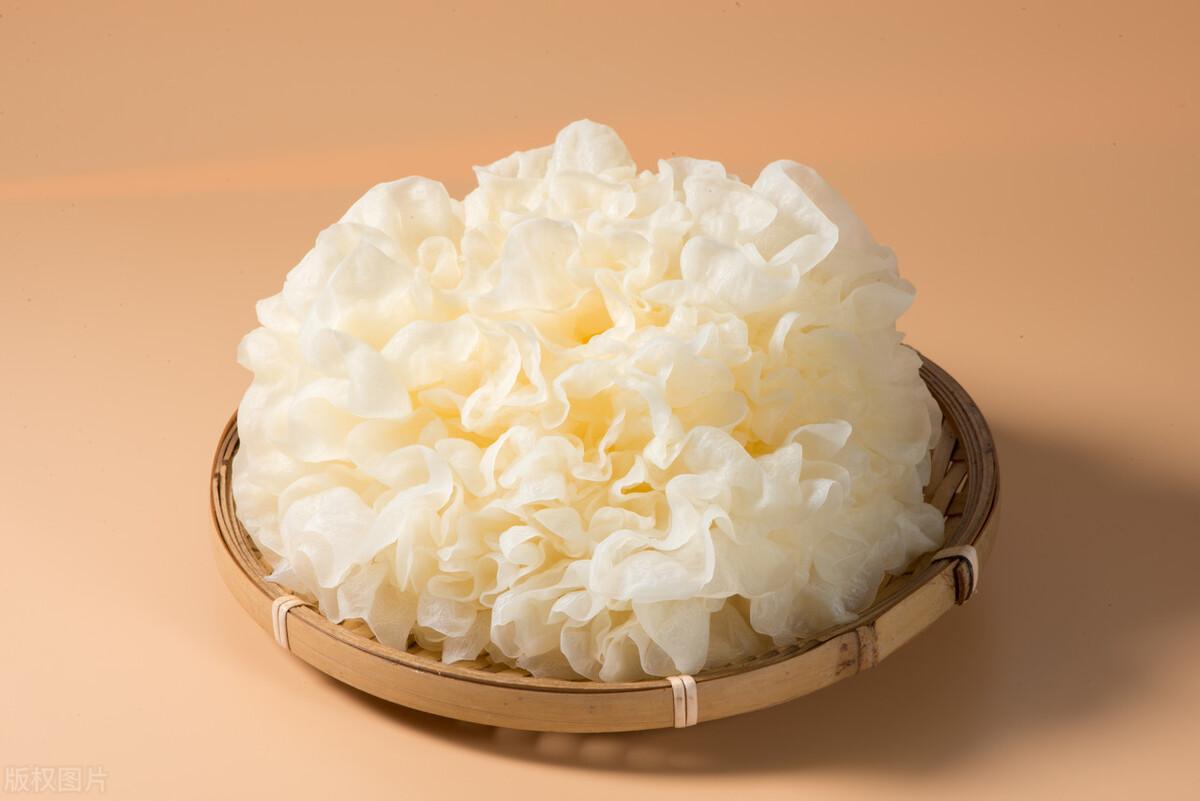 “阳了”反复咳嗽咋办，建议：多吃2菜2果，止咳效果快又好