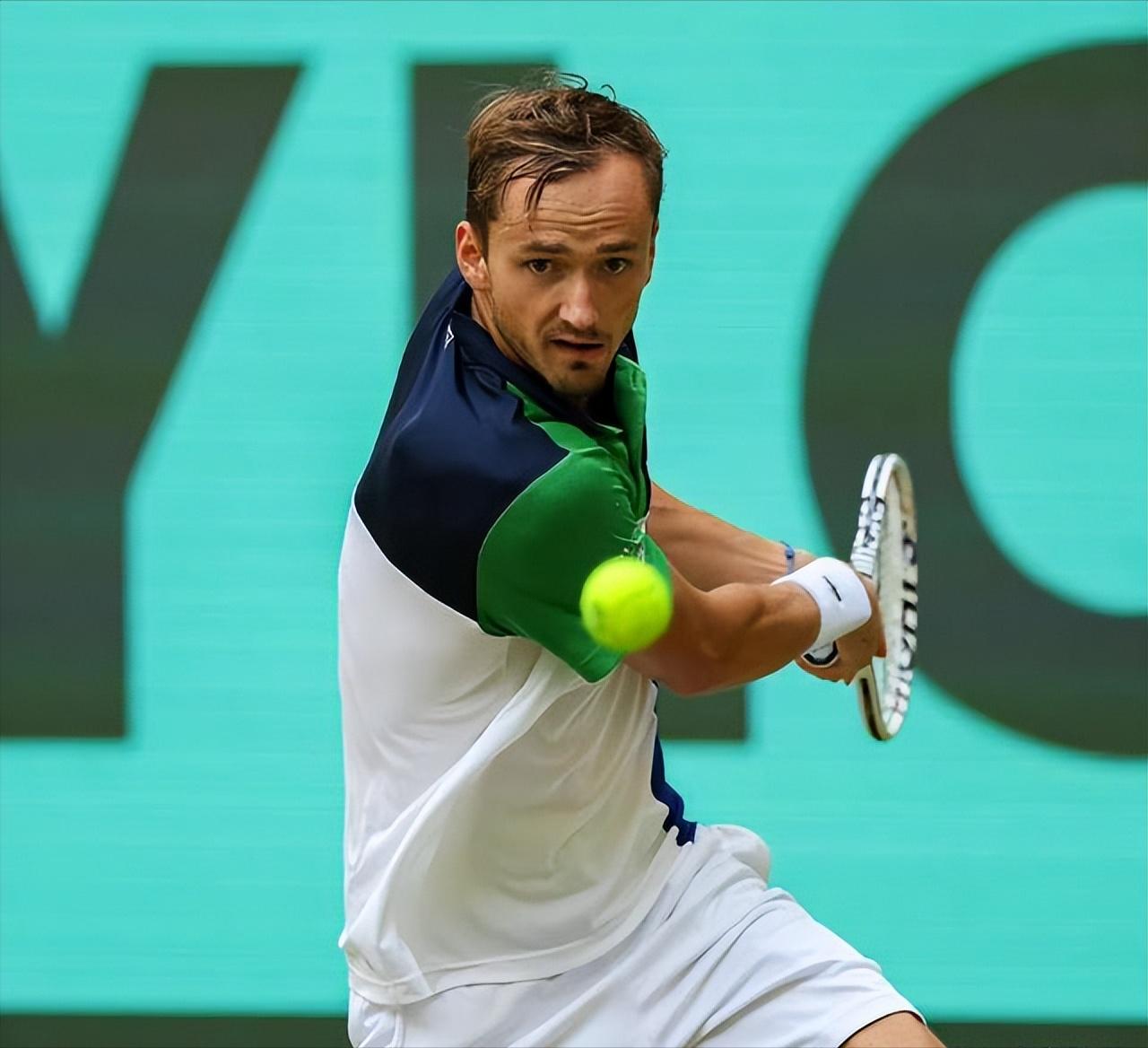 世界第一惨败+五连亚！梅总怒吼，教练愤然离场，胡大师夺得首冠