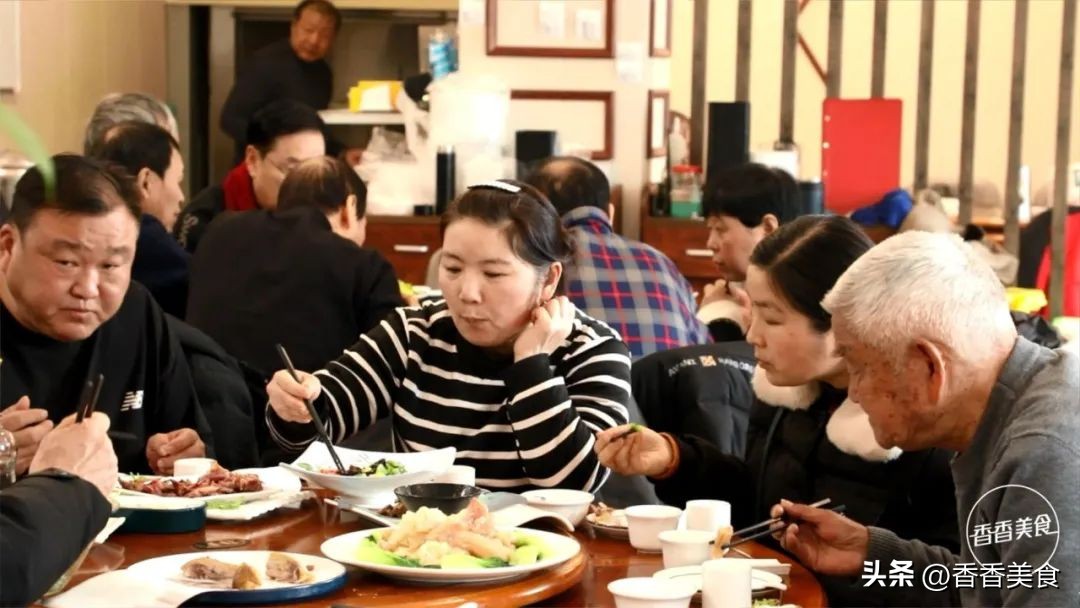 感受魅力古都品特色小吃,赏古都风采品古都美食