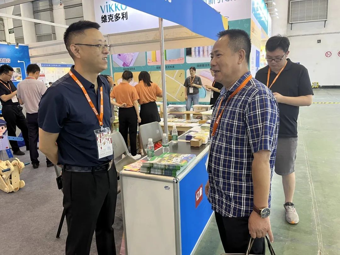 亿童郑州教育装备博览会,亿童活动视频