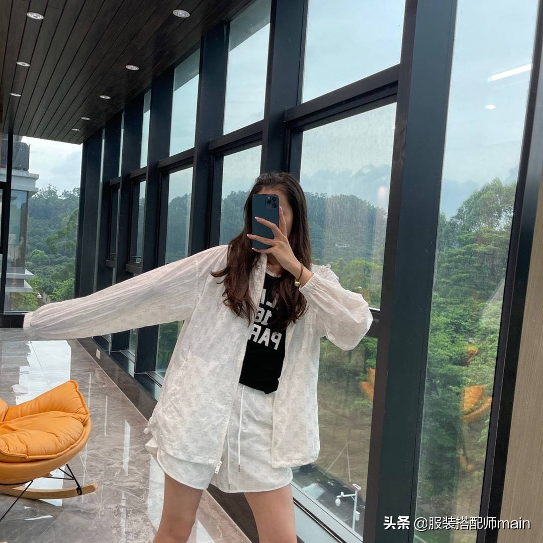 从6月起的半年里,我估计都不离开这几件单品了