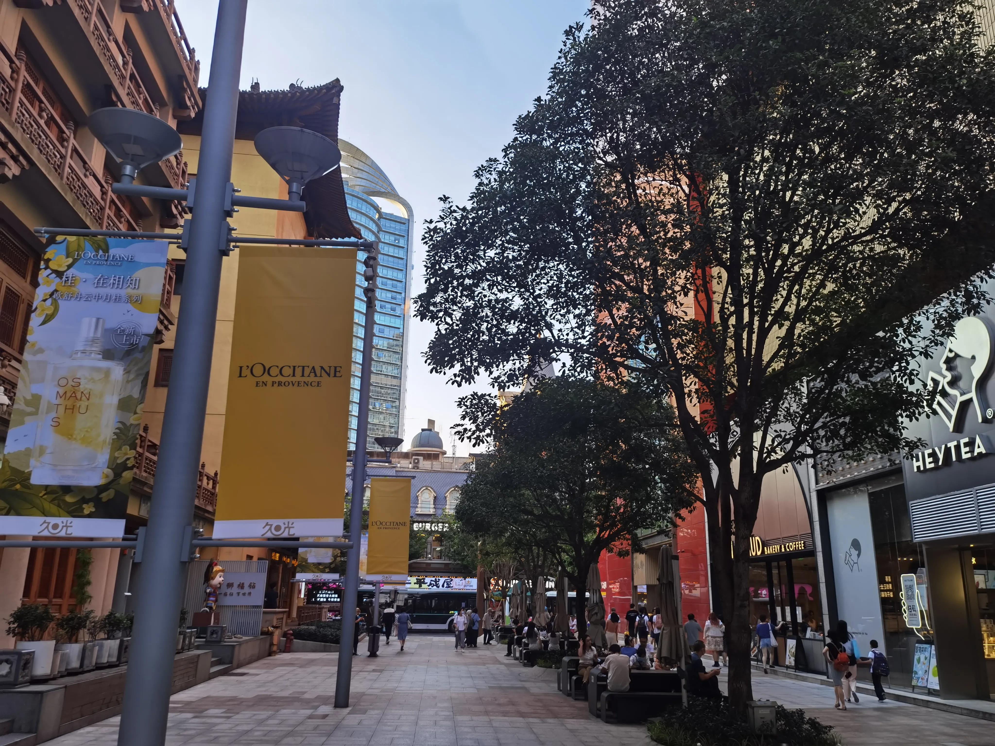 上海闵行区虹桥天街购物中心,去上海必打卡的购物中心