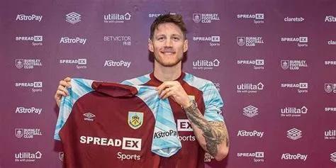 韦霍斯特个人资料,高中锋韦格霍斯特