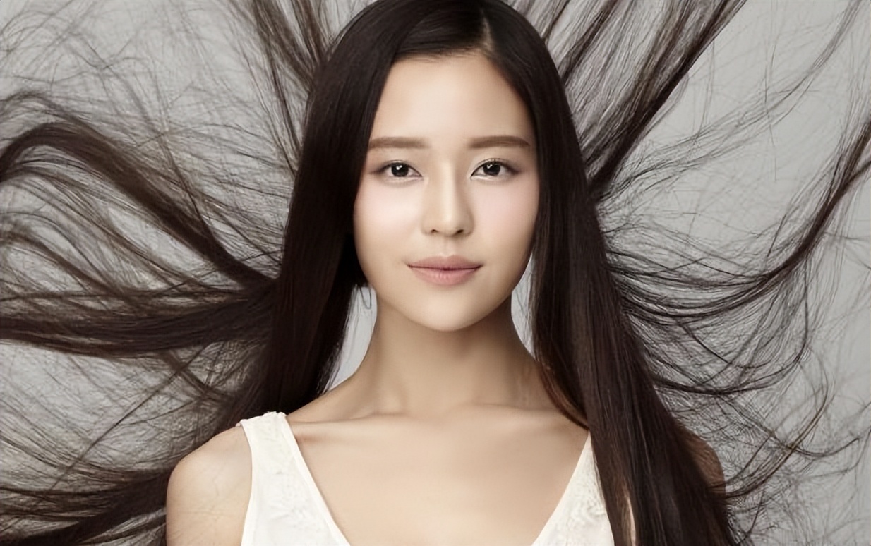 为什么头皮长痘痘和脓包,头皮上长小疙瘩脓包是怎么回事