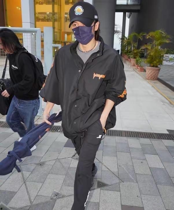 王菲和谢霆锋高调晒照片,王菲与谢霆锋的最新近况