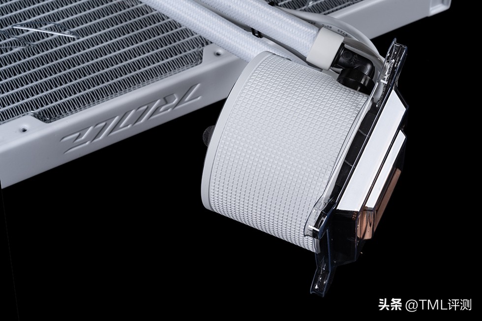 联力新款P28性能风扇,联力v2风扇