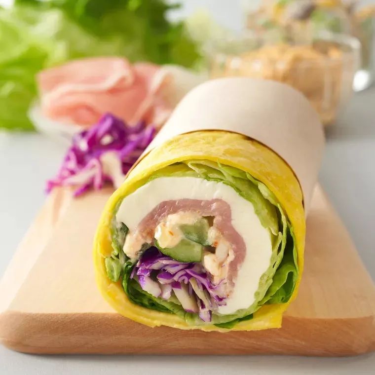 星巴克专场！杨幂上花少当见面礼，与匡威合作的断货系列再次上线