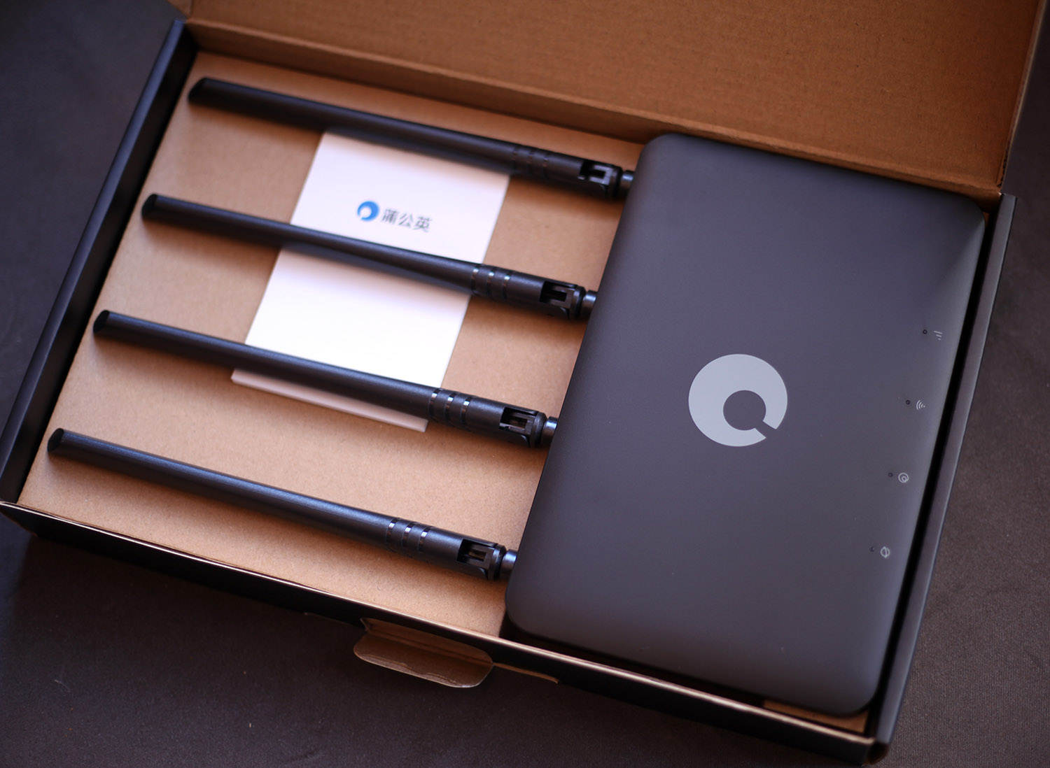 蒲公英x4和x4c路由器有什么区别,蒲公英x4路由器多少钱一台