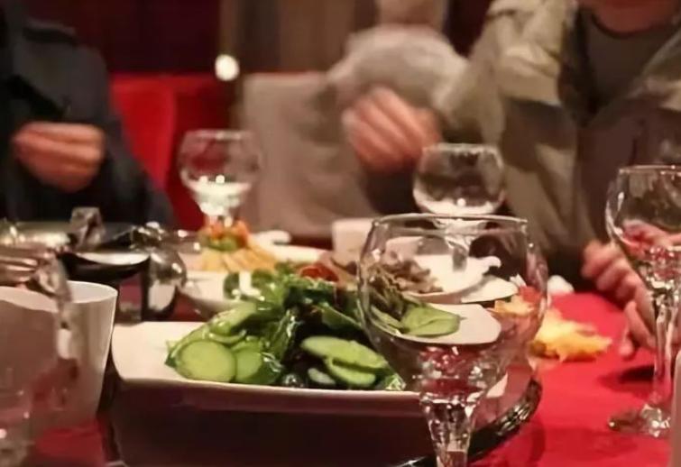 老酒友常喝的五款口粮酒,五种最好喝的光瓶纯粮酒