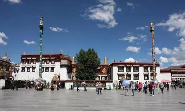 西藏无人区旅游攻略,2021西藏必火的7个旅行地此生必去