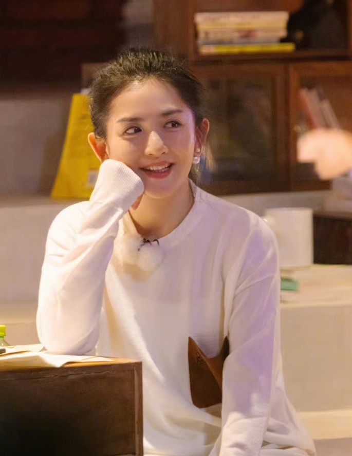 加盟浪姐3被吐槽，坐拥一亿粉丝、口碑难挽回，谢娜该证明自己了