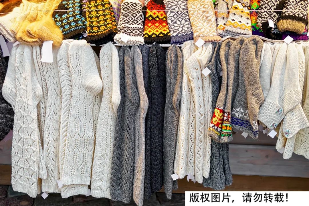 *袜丝**最初竟是为男性设计的！为什么充满诱惑？正经的科普来了