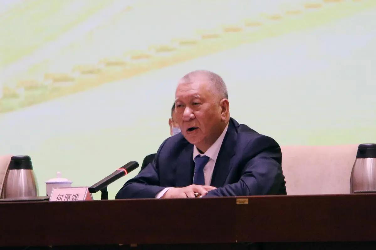 提携霍英东和何鸿燊，崩牙驹都不敢得罪他，澳门王何贤到底有多牛