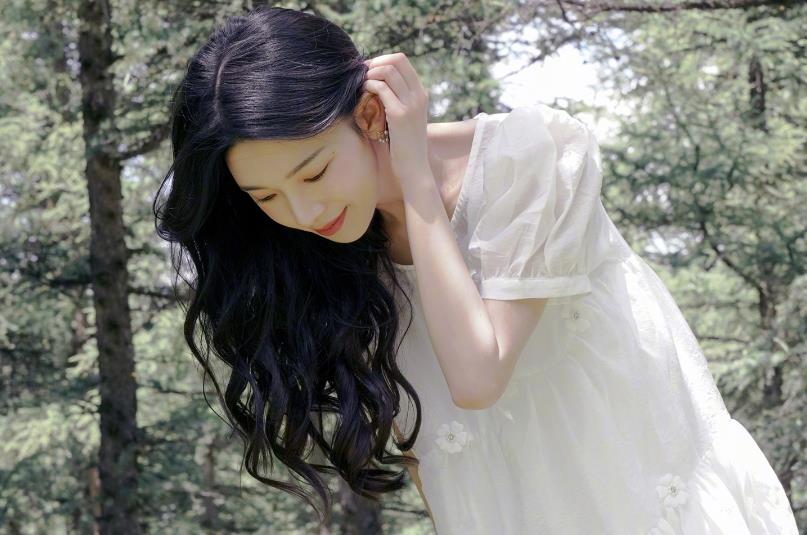 别人介绍的女孩子刚开始怎么聊天？教你开场白大全！