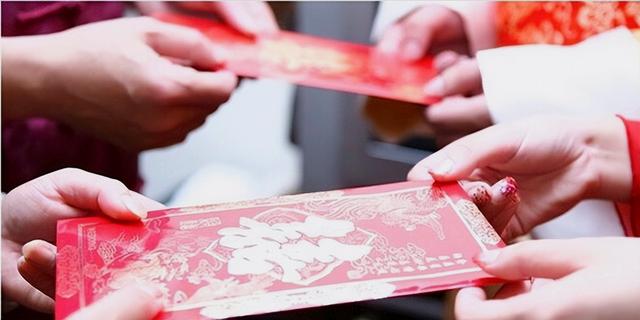 婆婆说腰疼我说去医院她又不去,婆婆喊累不想做饭