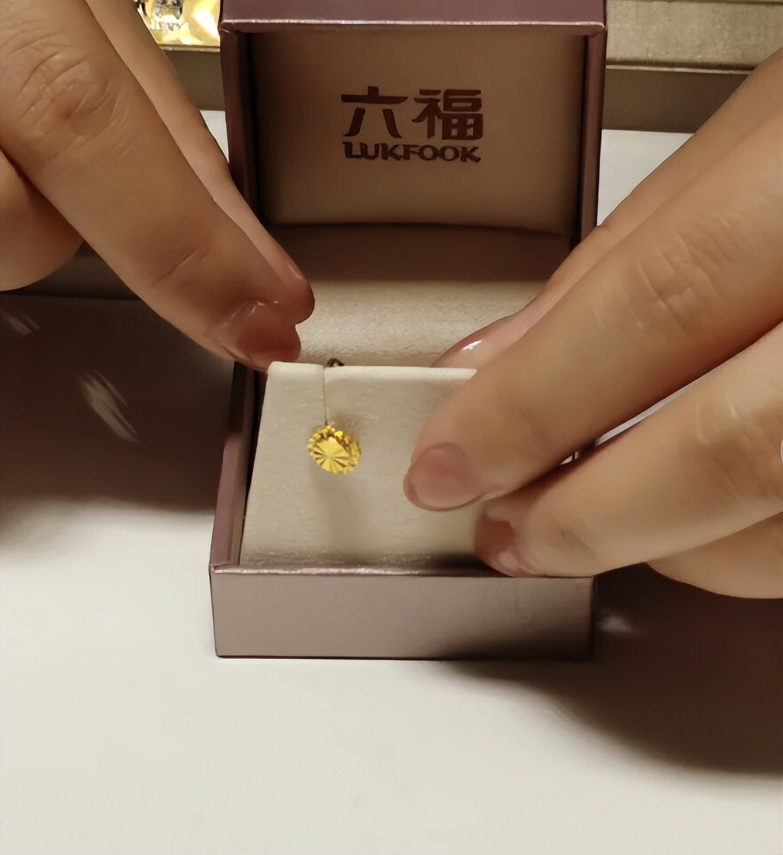 会计毕业两年月薪过万,会计专业毕业月薪2000