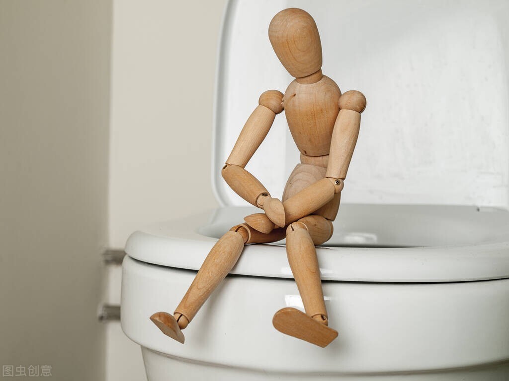 久坐影响身体健康案例,久坐的危害以及锻炼方法