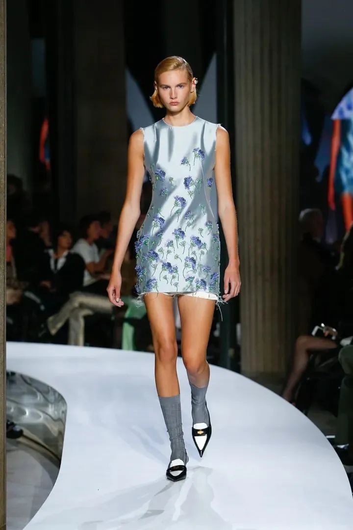 真正的y2k风格,y2k时髦指南