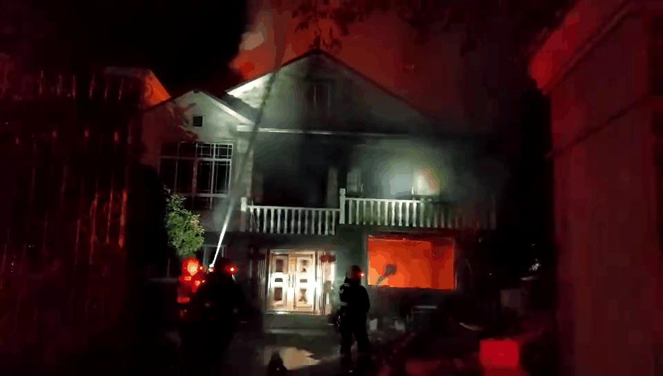 一时生气！女子深夜竟做出如此行为，这可使不得啊...