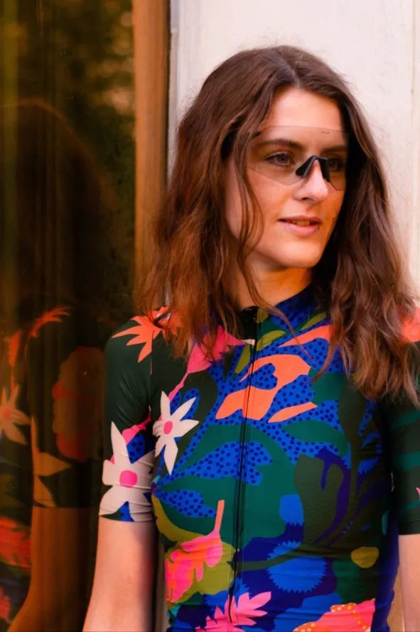 2022全球30位热门女装服装联名设计师和艺术家