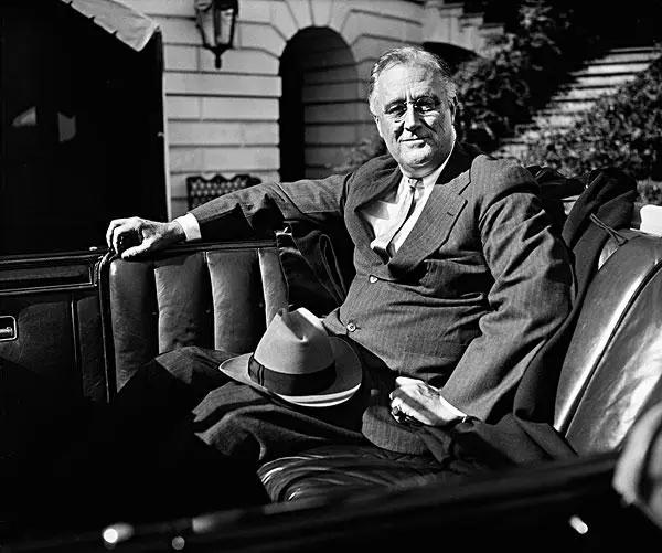 1935年金融溃败？民国白银从6亿降到2.8亿，疯狂收割美国干了啥