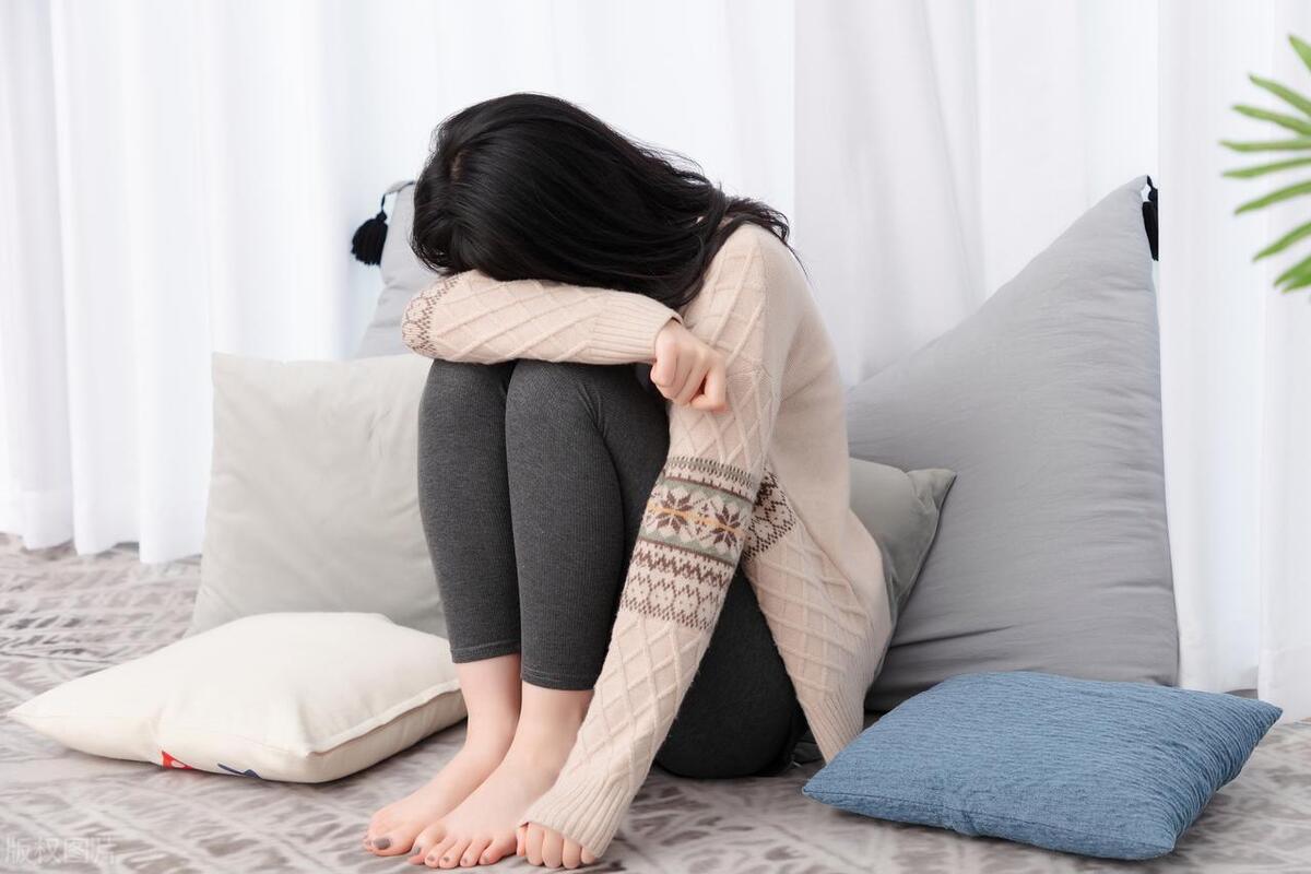 18岁女孩染上艾滋病,18岁女得艾滋