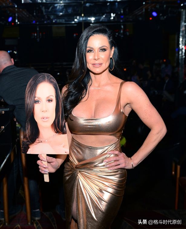 女子裸拳ko外国选手,裸拳比赛外国女拳手