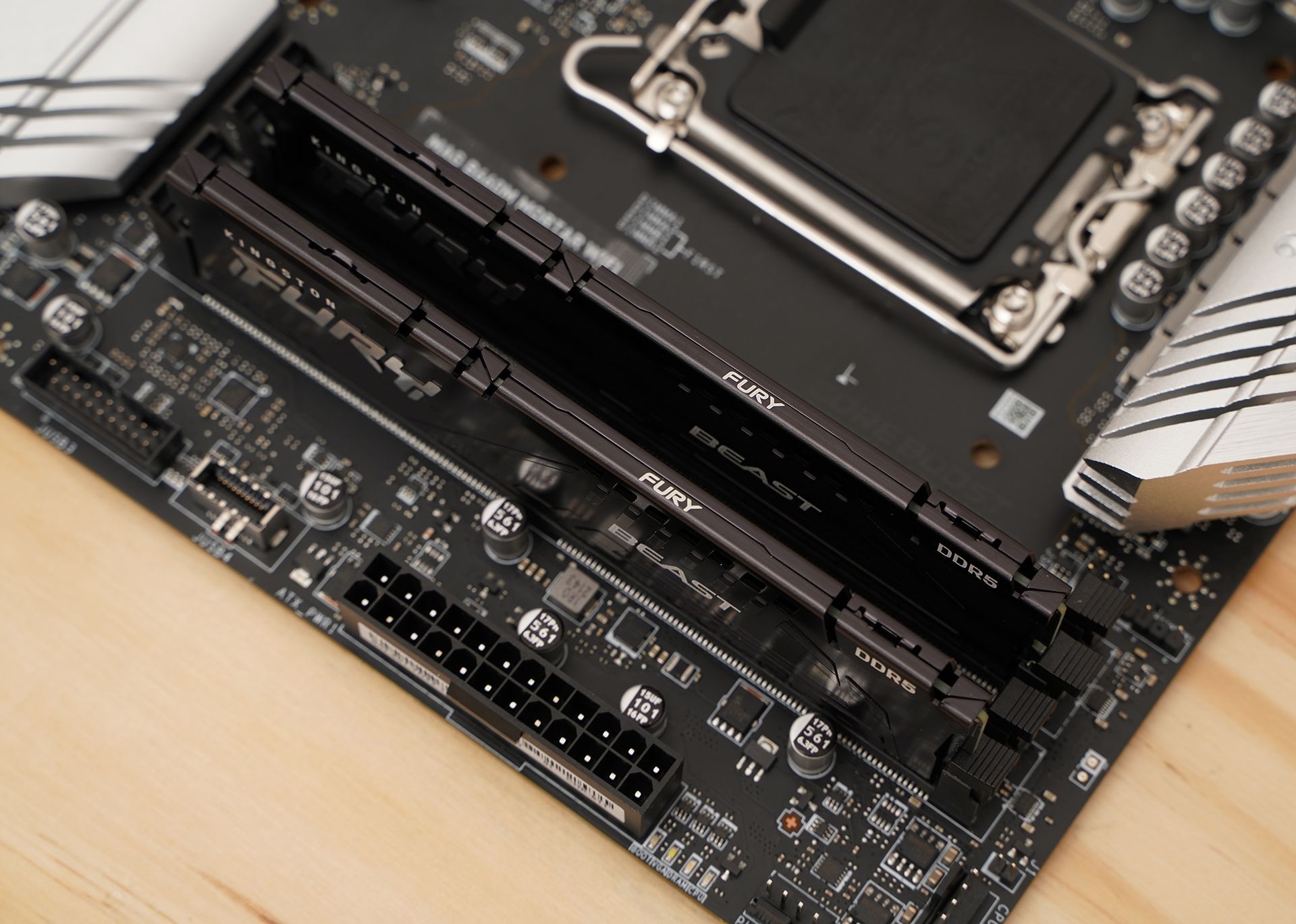 多大固态硬盘发挥最大性能,怎样提高pcie4.0固态硬盘的性能