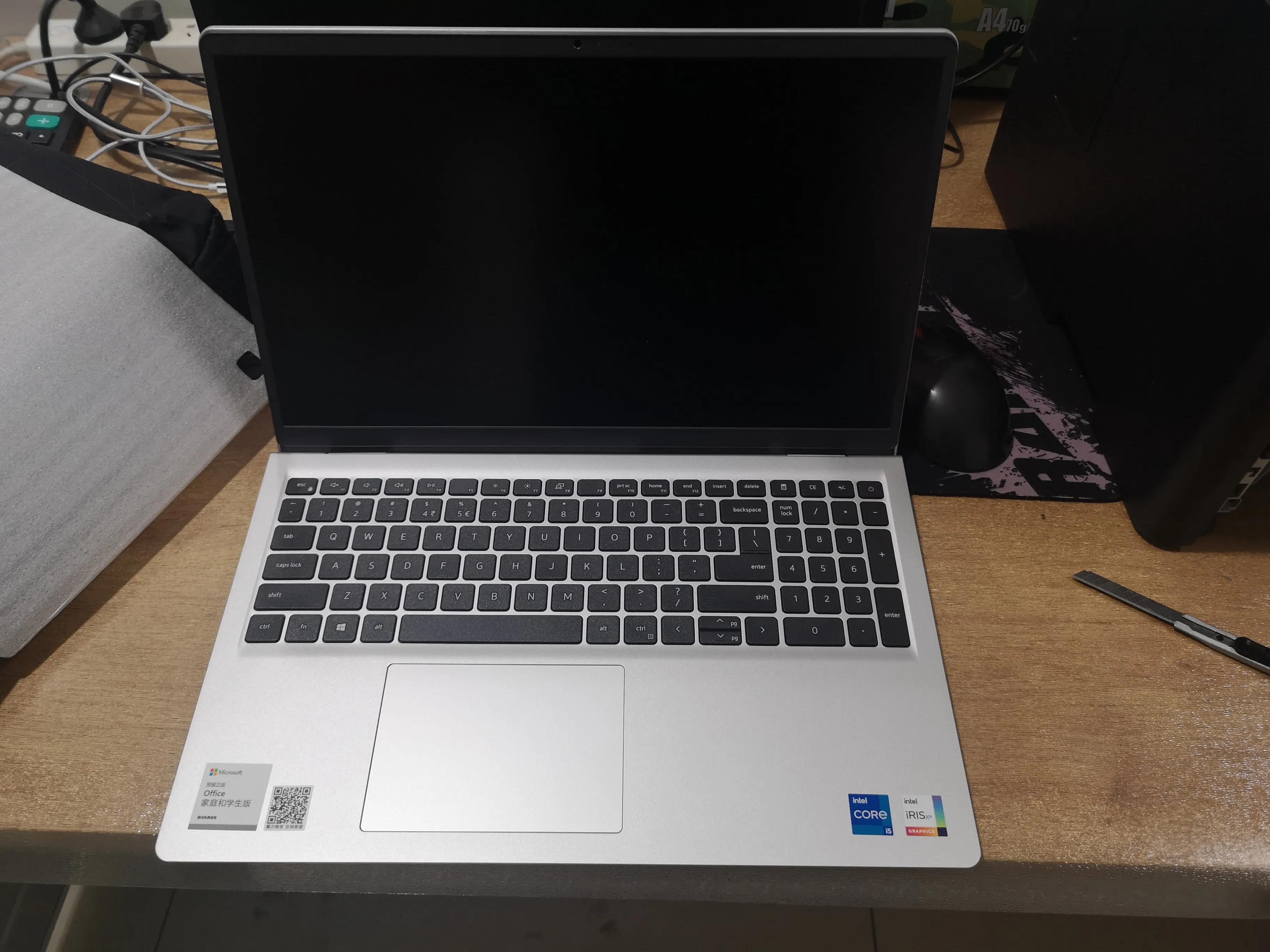 戴尔灵越15-3000拆机图解,戴尔灵越15-3511拆机