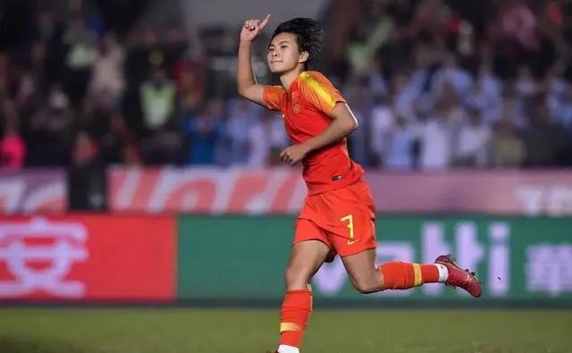 女梅西王霜,中国梅西王霜视频