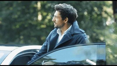 最新太阳能充电汽车,最新能太阳能充电的车