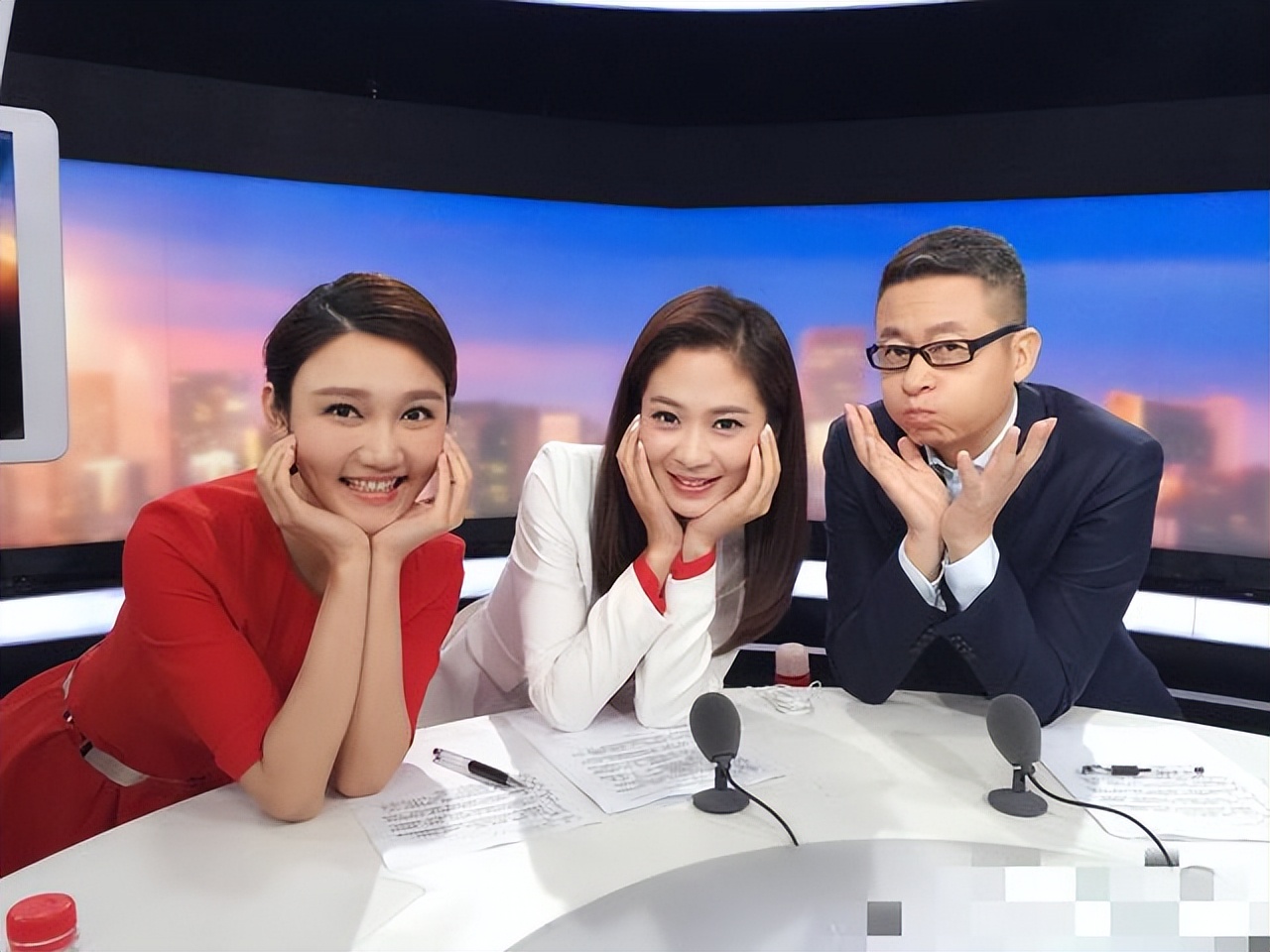 中央电视台主持人龙洋简介,中央3台节目主持人龙洋照片