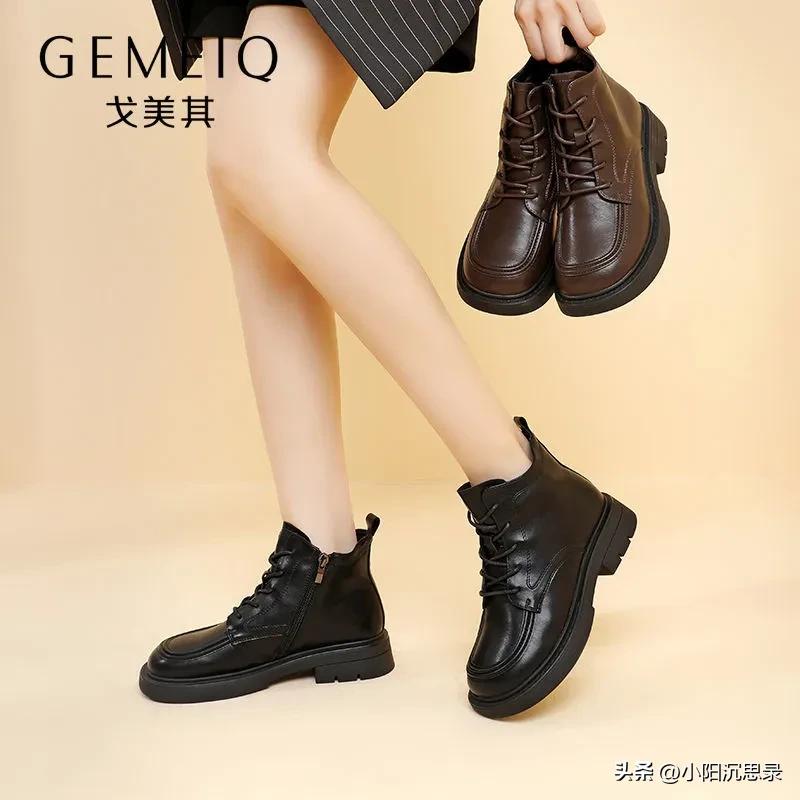 女款小白鞋品牌达芙妮,鞋子女款卓诗尼达芙妮