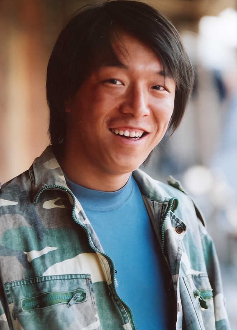 民工黄渤完整版苏九月,王家慧被雪村媳妇救了