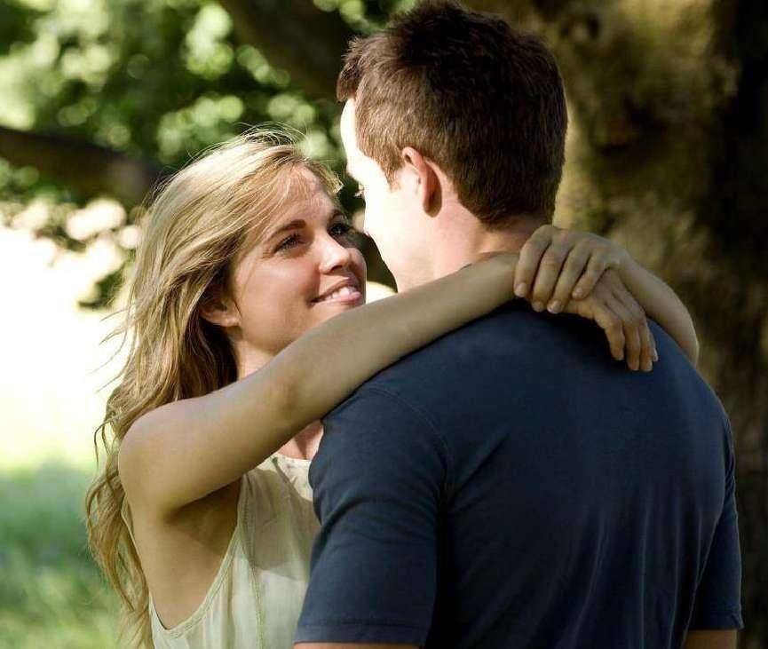 女性为什么渴望异性,为什么女性总是渴望丈夫爱她