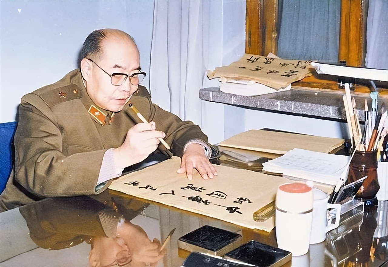 1953年，志愿军师长负伤后回家探亲，发现拉车的车夫就是父亲