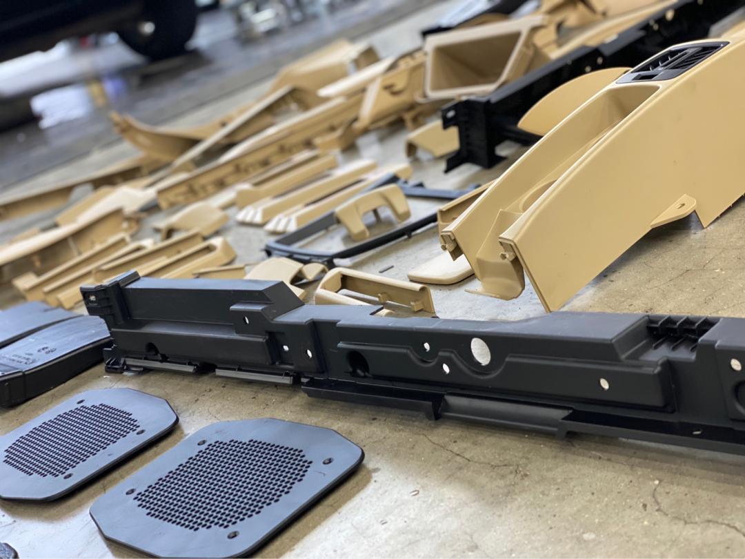 14款宝马x5老改新过程,2011款宝马x5翻新修复