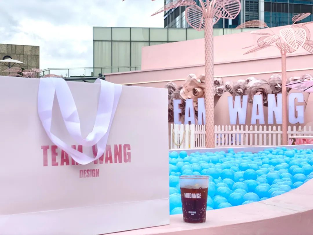 同样是快闪店,看燕京啤酒、PUMA、唐老鸭5大品牌如何玩出新高度