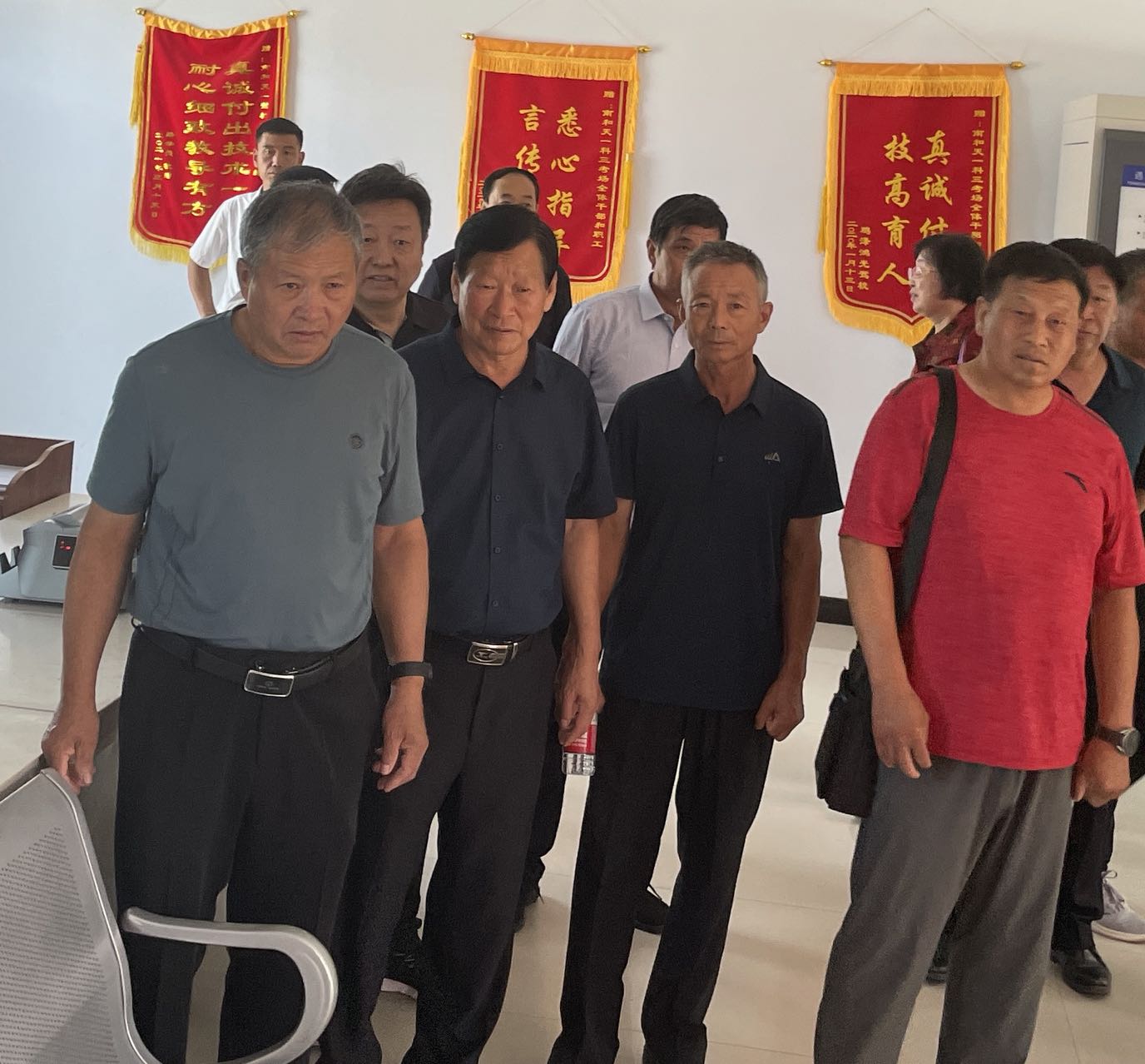 永不褪色的老兵创业之路的故事,一个退役老兵的创业故事