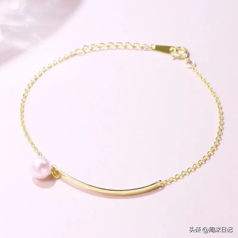 30岁适合戴什么样的珍珠,细长脖子适合戴什么样的珍珠