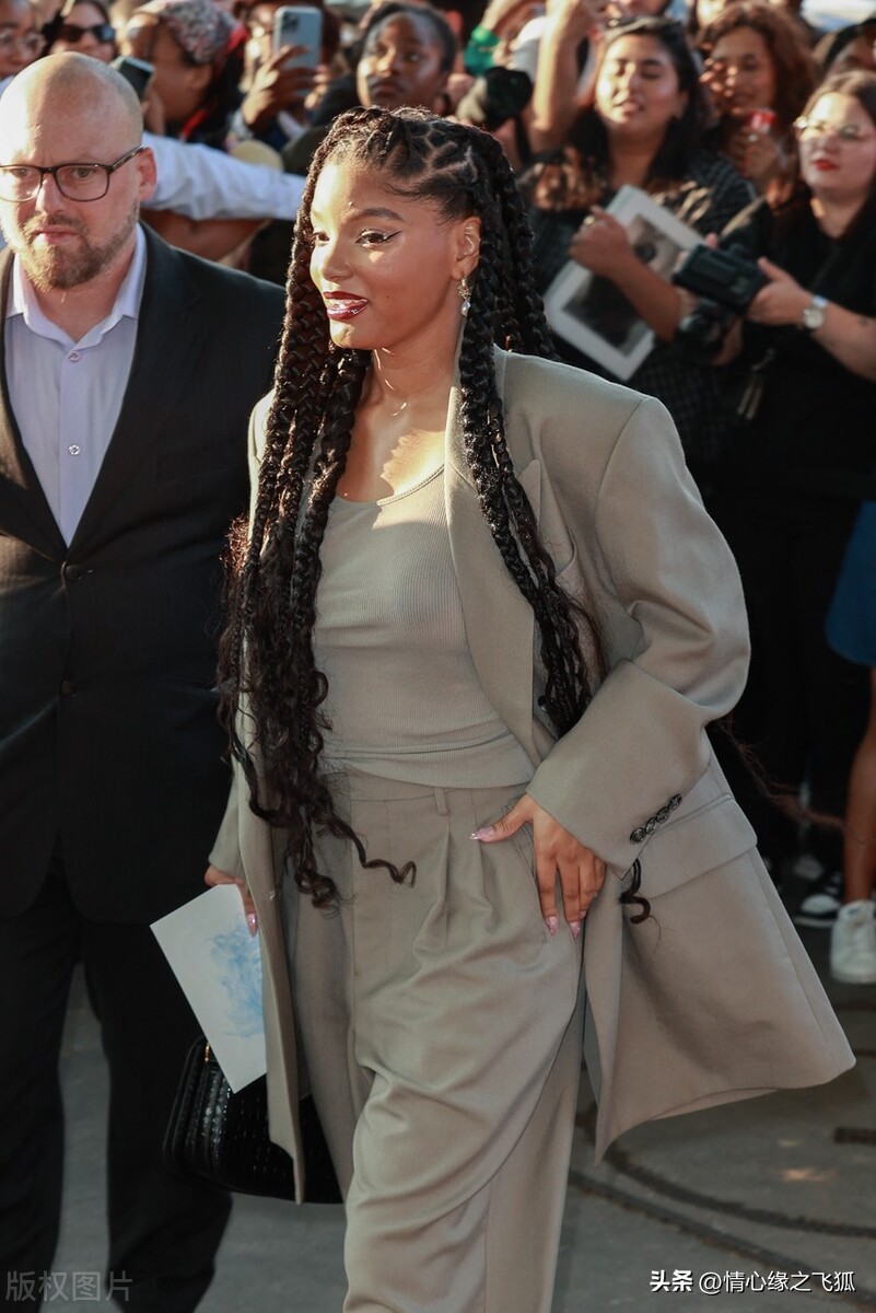 鍝堣帀璐濊帀鏄皝,鍝堣帀璐濊帀灏忕編浜洪奔reaction