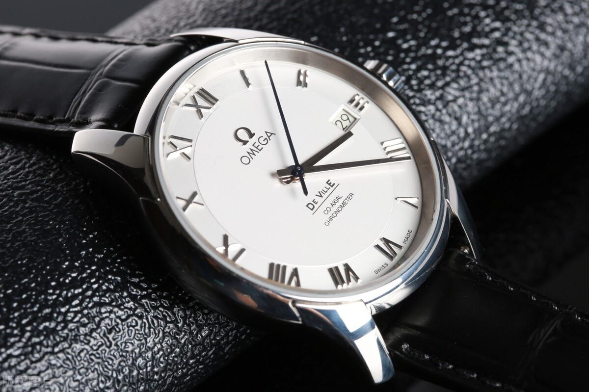 穷人买奢侈品富人却在买假货 (穷人买奢侈品深度解析)