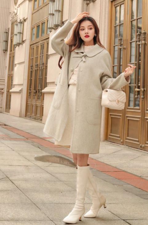 有品位的女人都穿什么衣服,大衣内搭高端大气上档次连衣裙