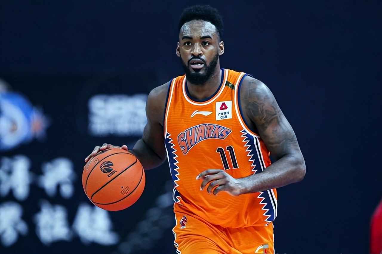 篮球能归化几个人同时出场,中国篮球归化球员一览表2024